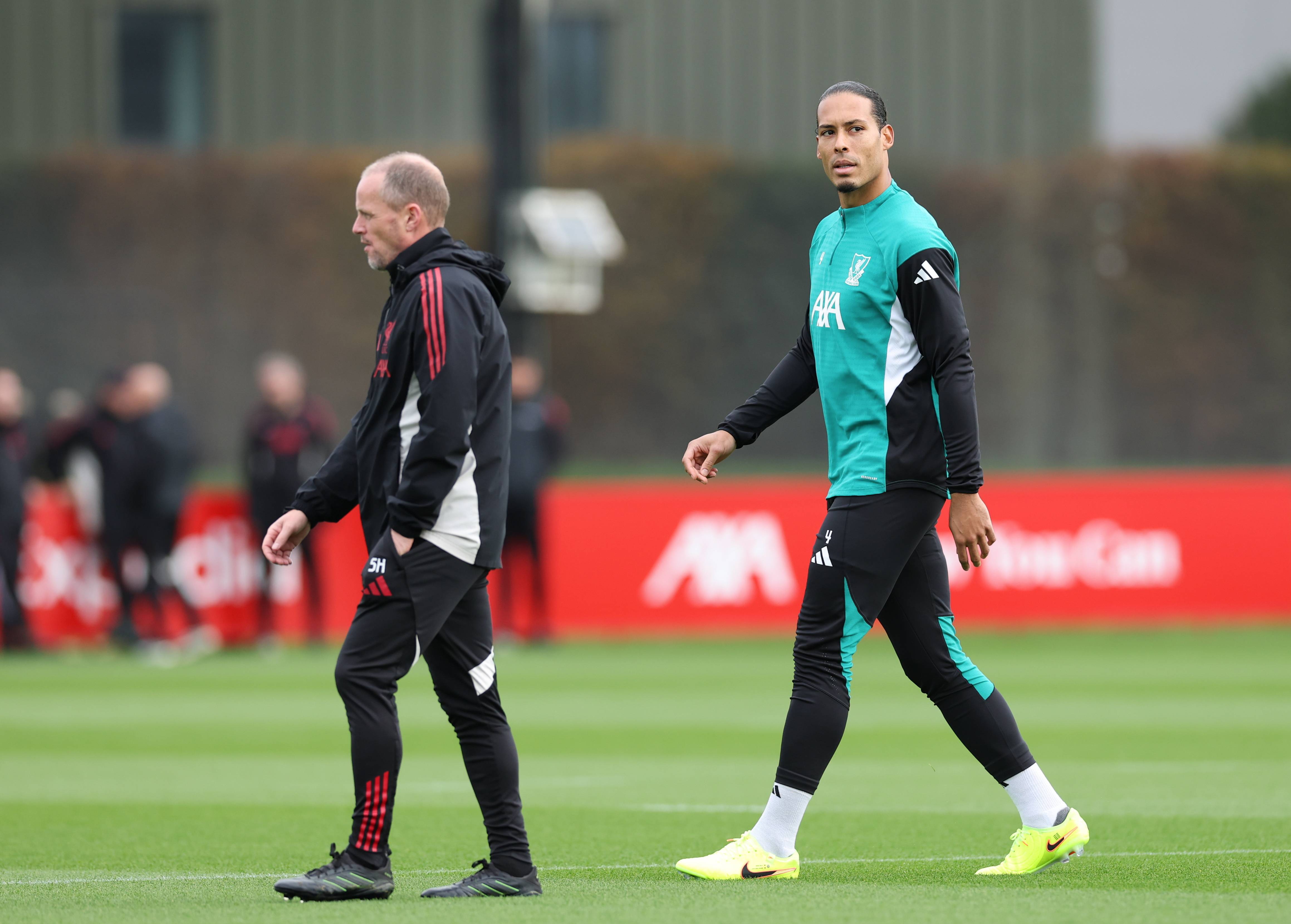 国际比赛日门兴格拉德巴赫备战欧冠；刷新队史纪录细节曝光；压力陡增；控场能力受关注的简单介绍